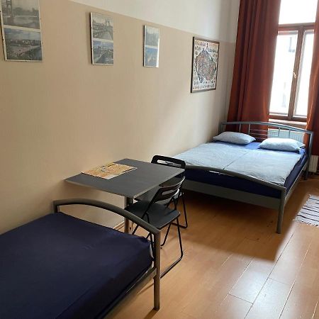 Hostel Emma Praga Esterno foto